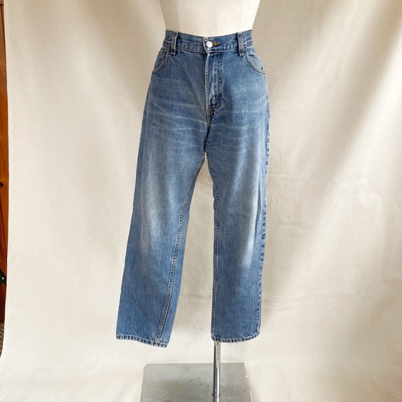 Levi's Denim - Perfectly Worn Levi’s Mom Jeans